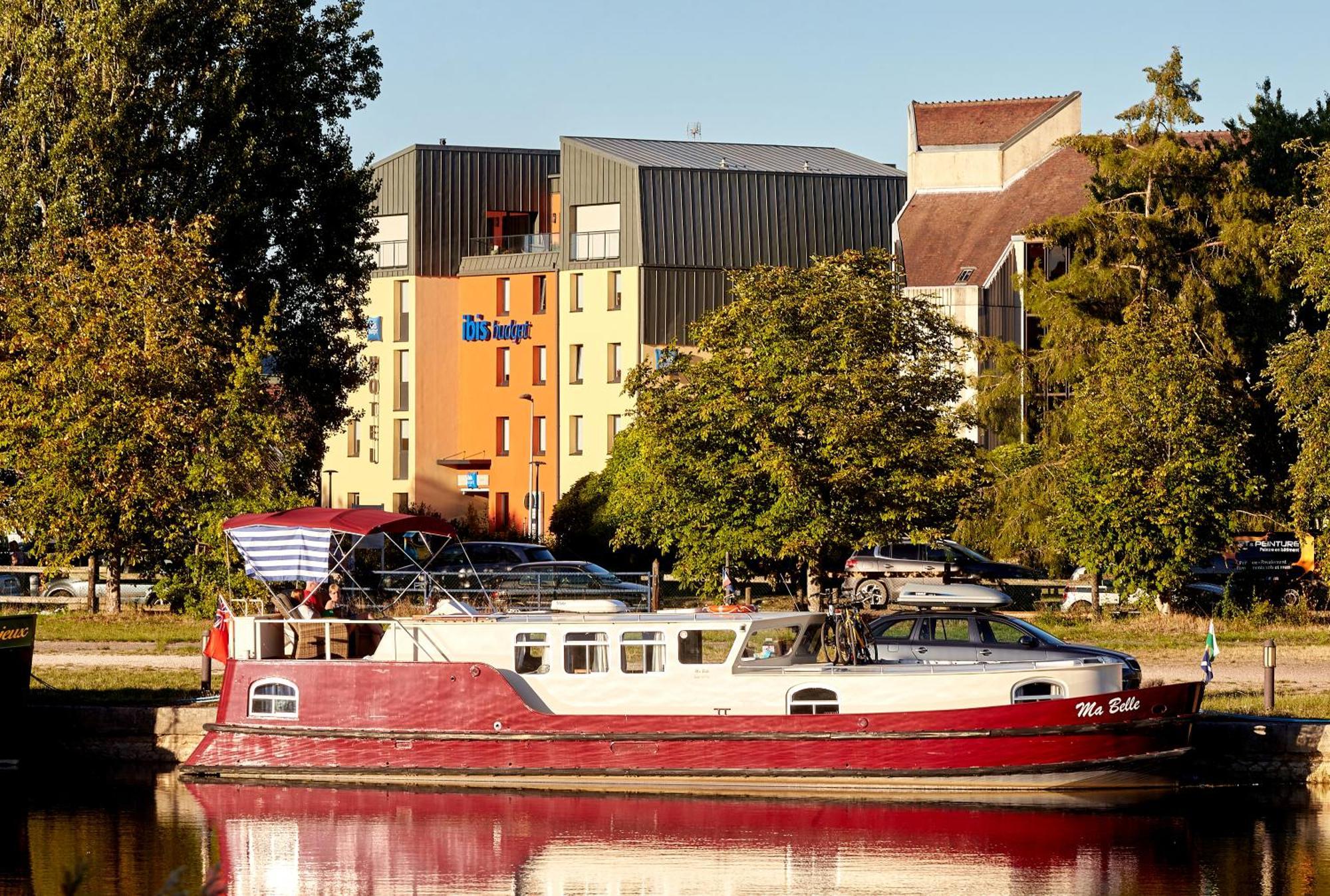 Ibis Budget Auxerre Centre Eksteriør bilde
